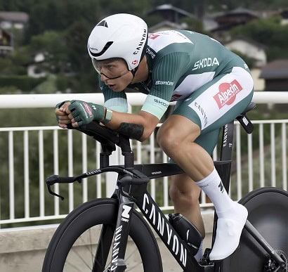 Jasper Philipsen wearing the green jersey at the 2023 Tour de France