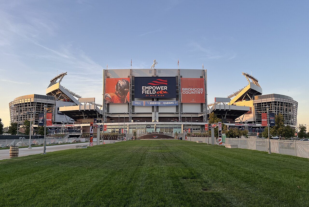 Denver Broncos Exterior - Sports Brackets Empower Field at Mile High exterior