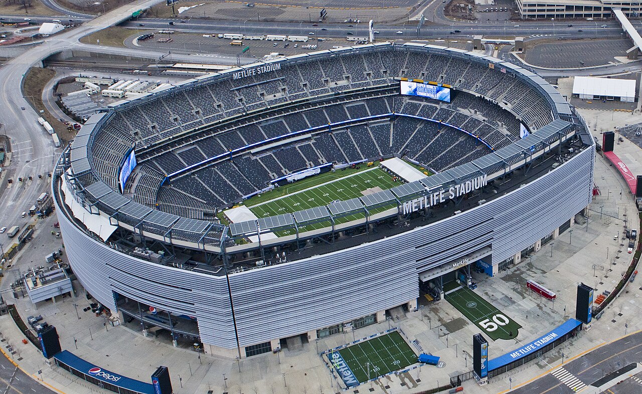 MetLife Stadium exterior
